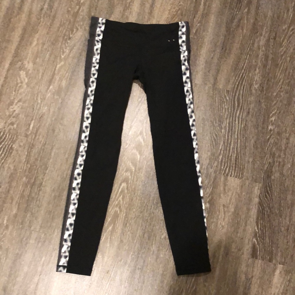 GAP Fit Black Leggings with Grey Stripe
